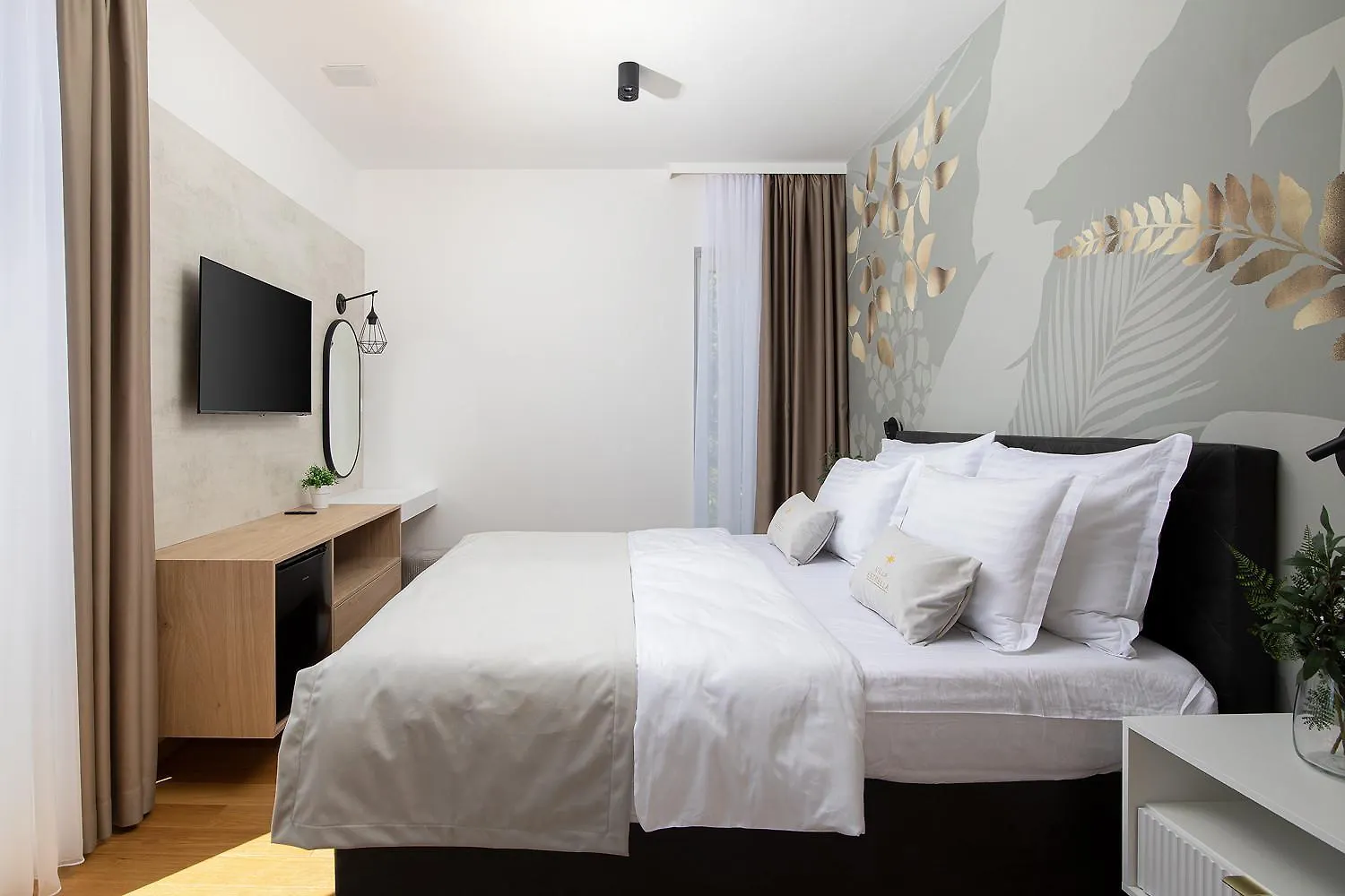 Villa Estrella In Medulin For 10 People With Sauna & Whirpool Just 6 M From The Sea