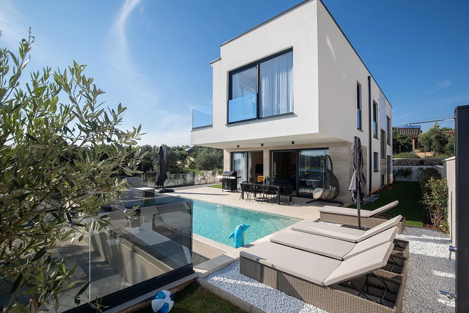Villa Estrella In Medulin For 10 People With Sauna & Whirpool Just 6 M From The Sea 0*,  Croacia