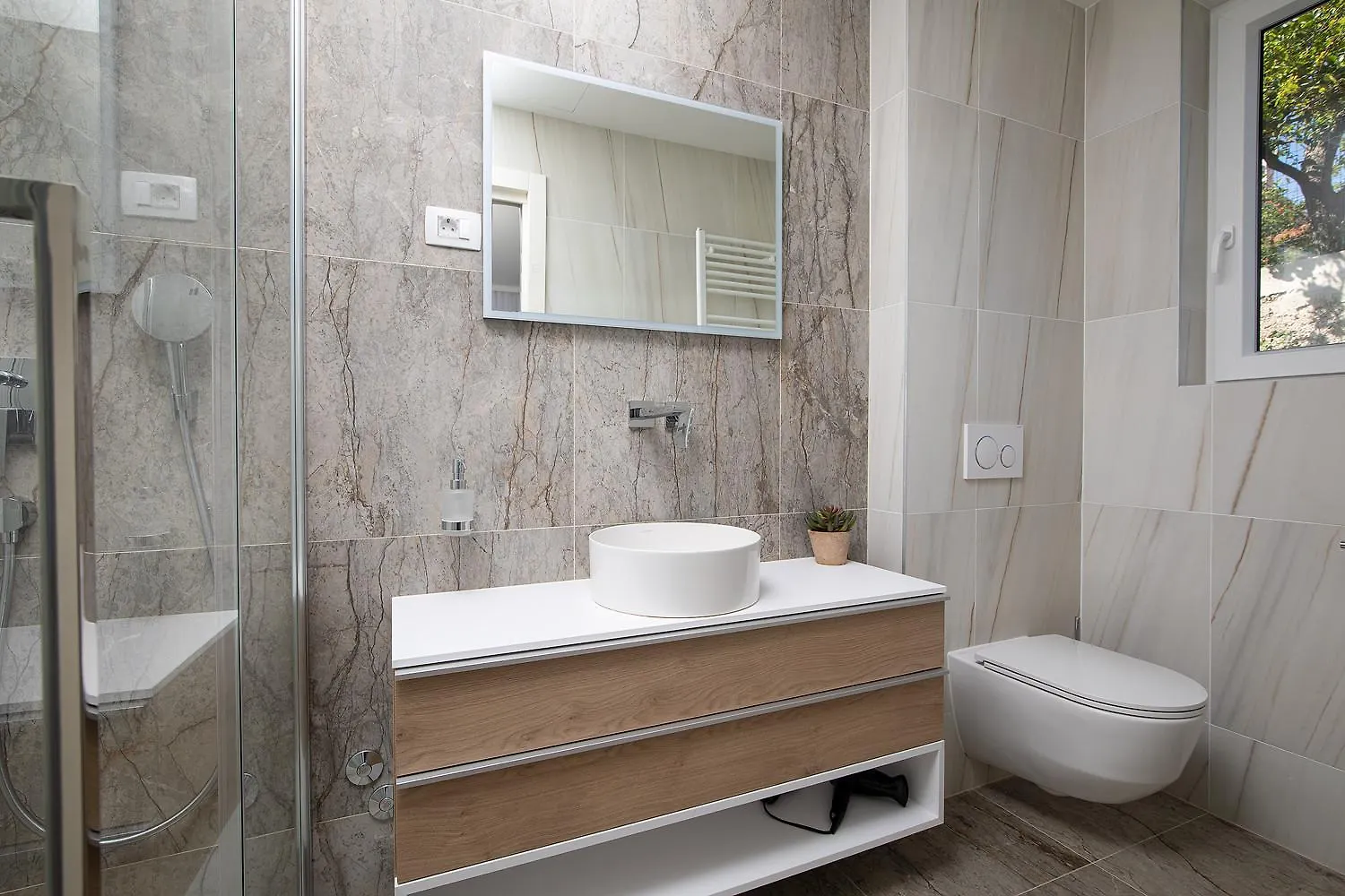 Villa Estrella In Medulin For 10 People With Sauna & Whirpool Just 6 M From The Sea