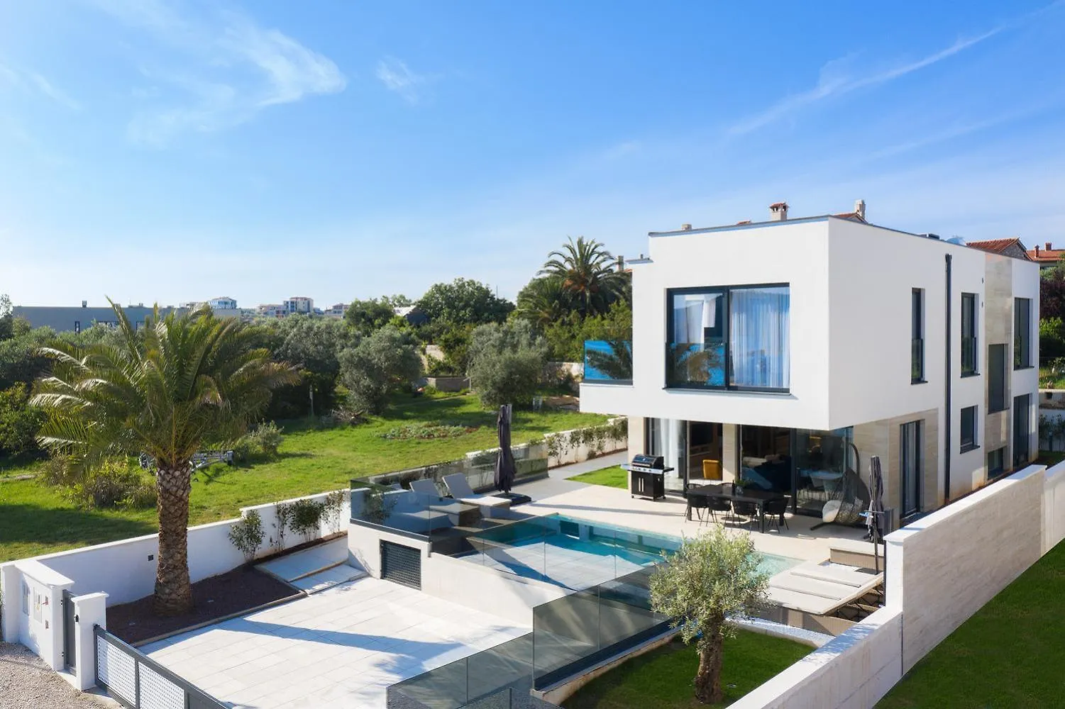 Villa Estrella In Medulin For 10 People With Sauna & Whirpool Just 6 M From The Sea 0*,  Croatia