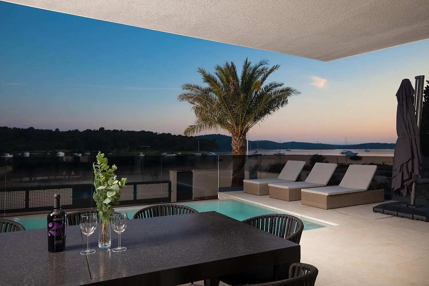 Villa Estrella In Medulin For 10 People With Sauna & Whirpool Just 6 M From The Sea Croatia