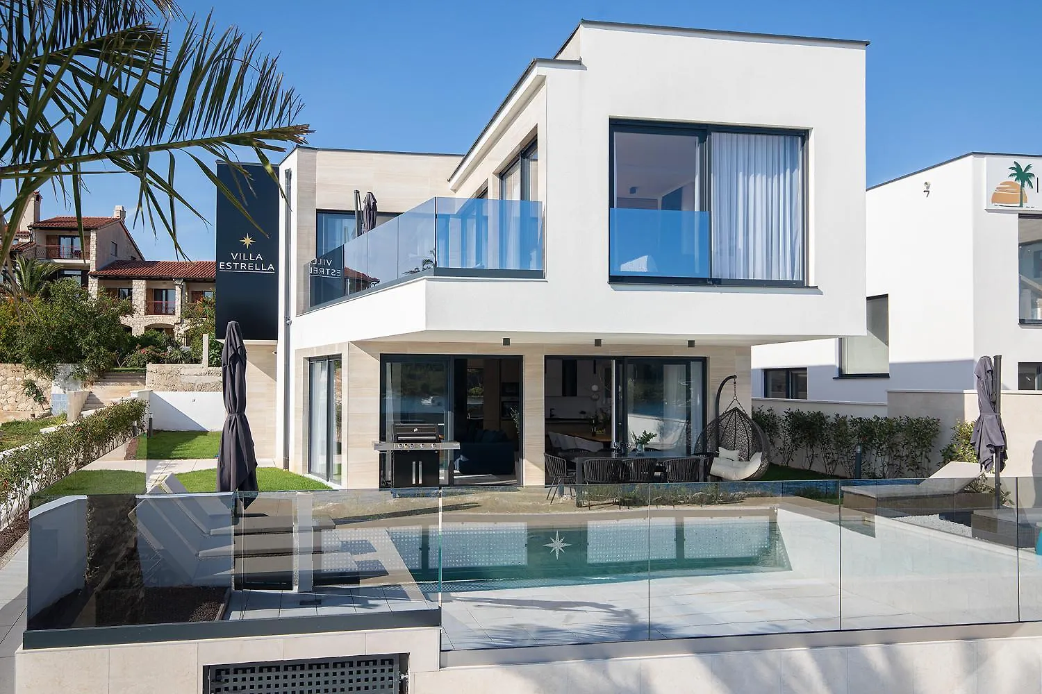 Villa Estrella In Medulin For 10 People With Sauna & Whirpool Just 6 M From The Sea